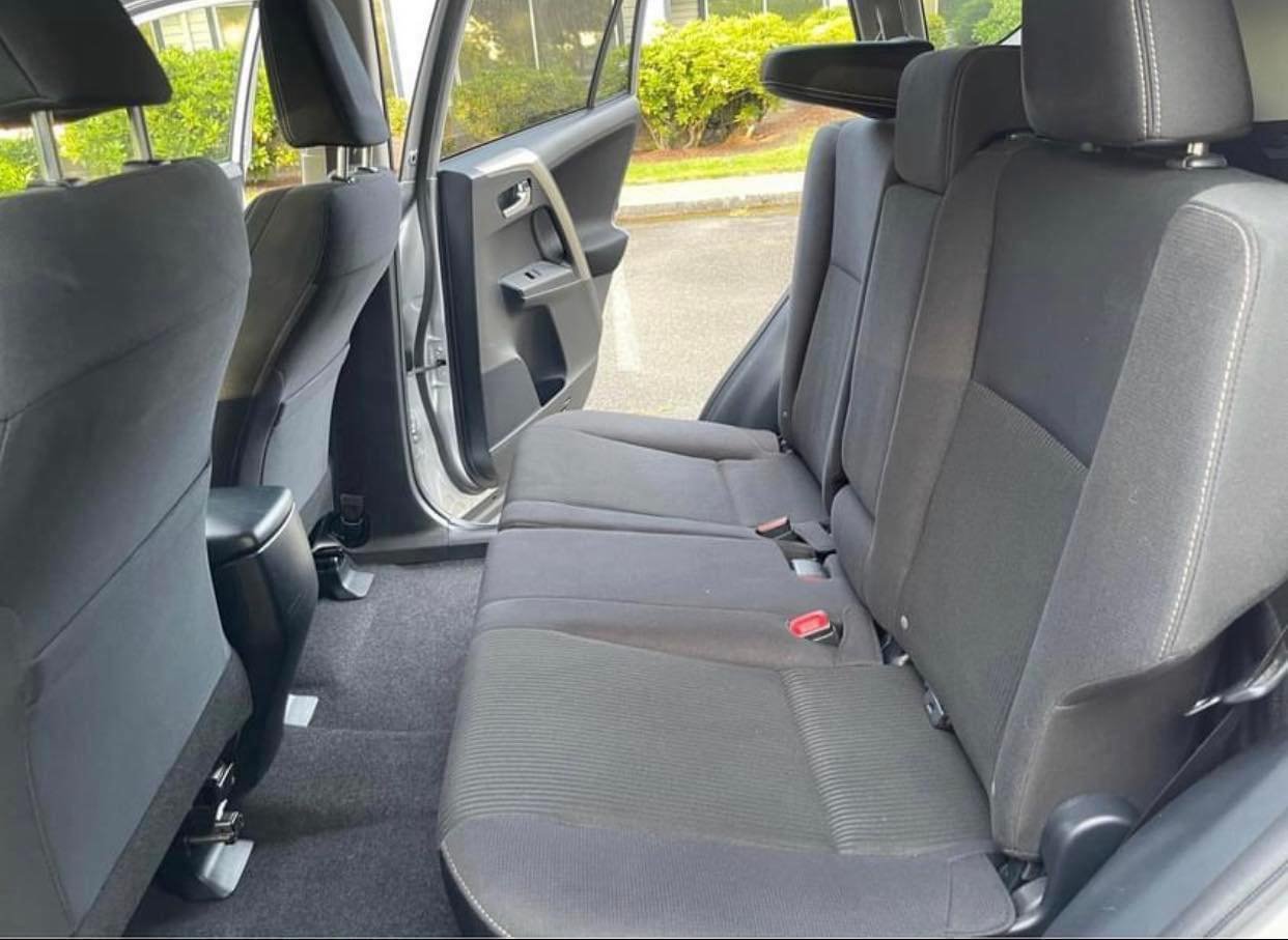 2016 TOYOTA RAV4 XLE