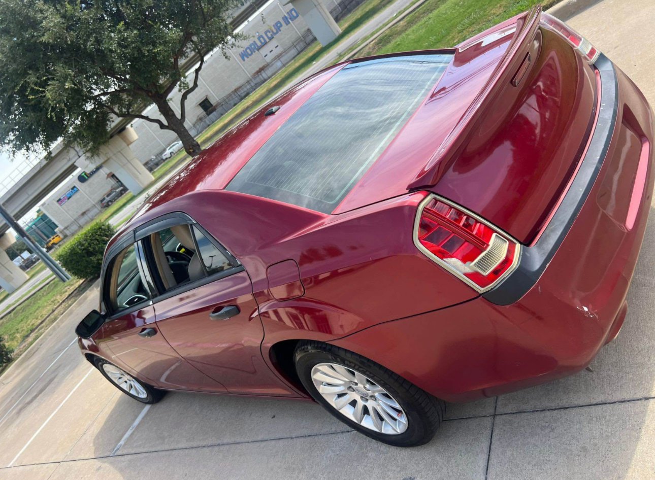 2013 Chrysler 300 . 300 Sedan 4D