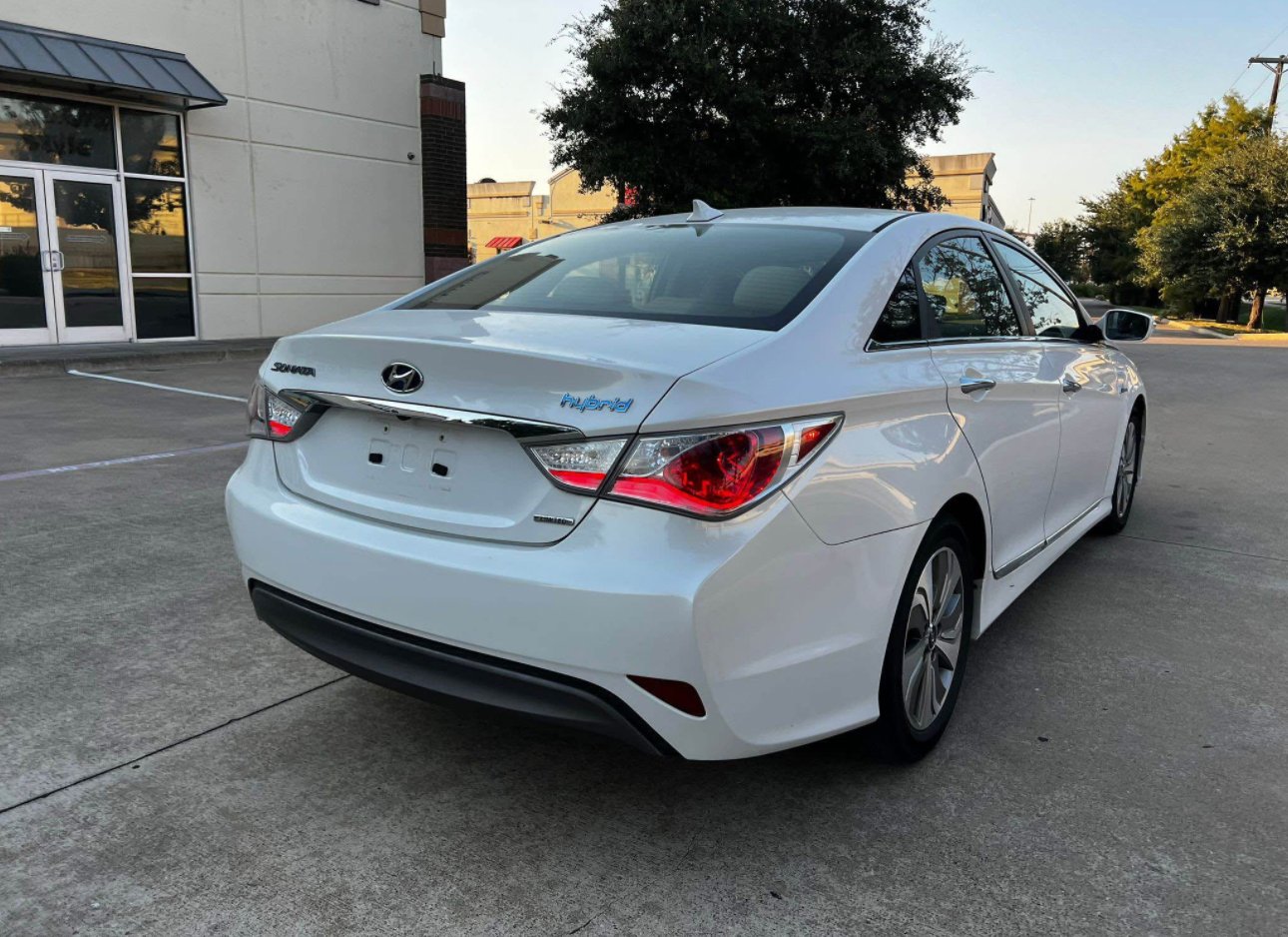 2013 Hyundai Sonata . Hybrid Limited Sedan 4D