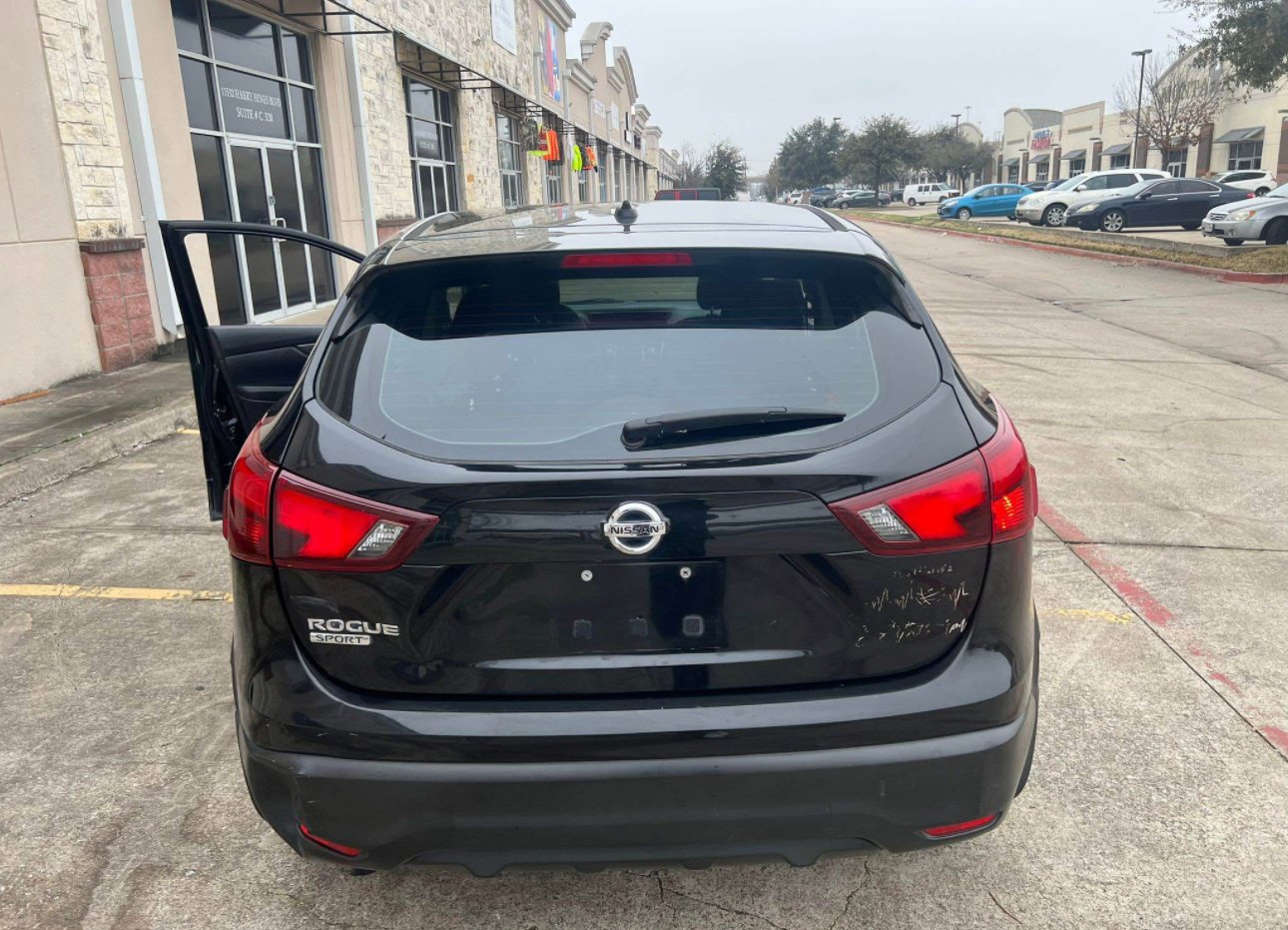 2015 Nissan Rogue . S Sport Utility 4D