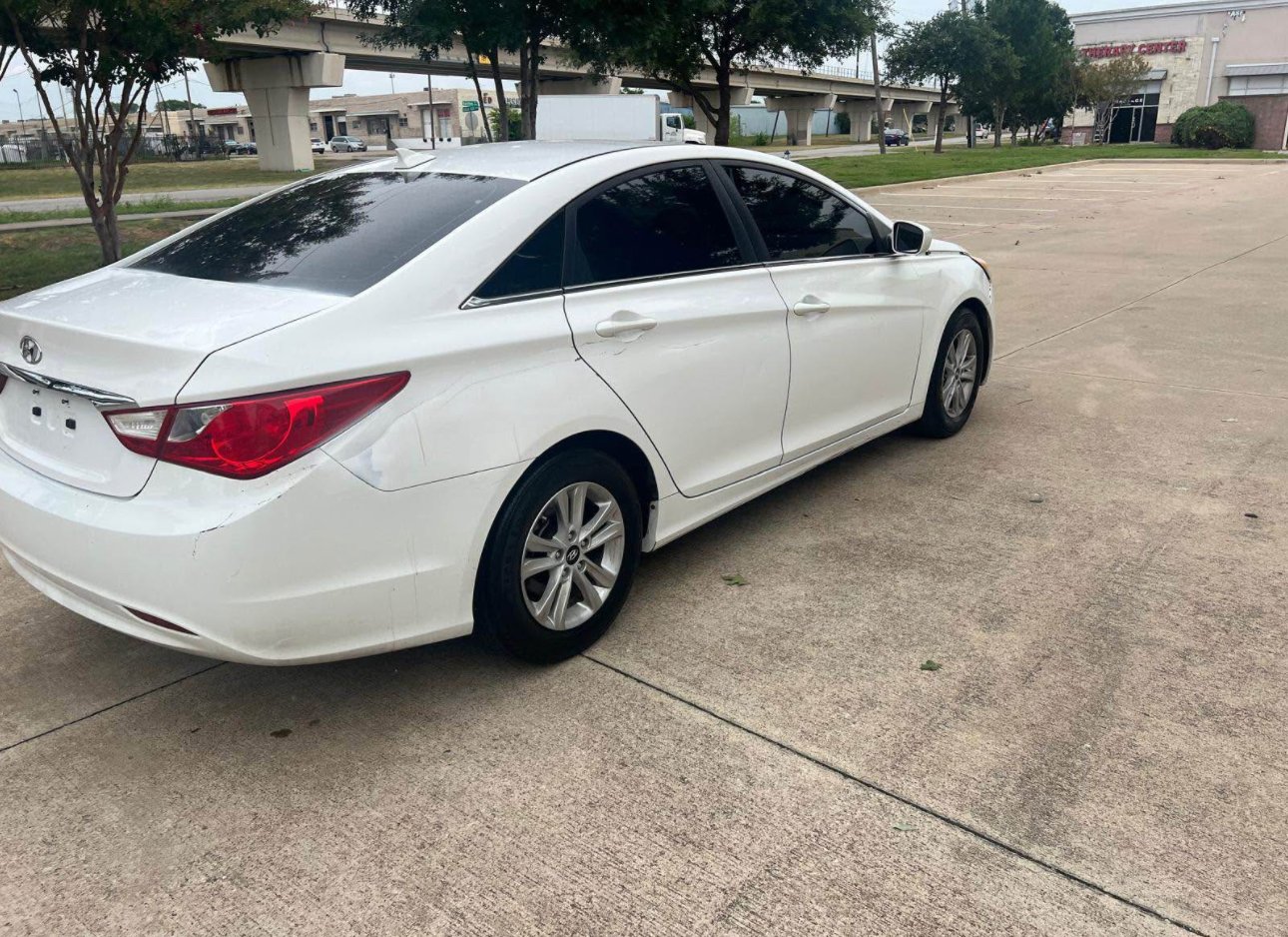 2013 Hyundai Sonata . Limited Sedan 4D